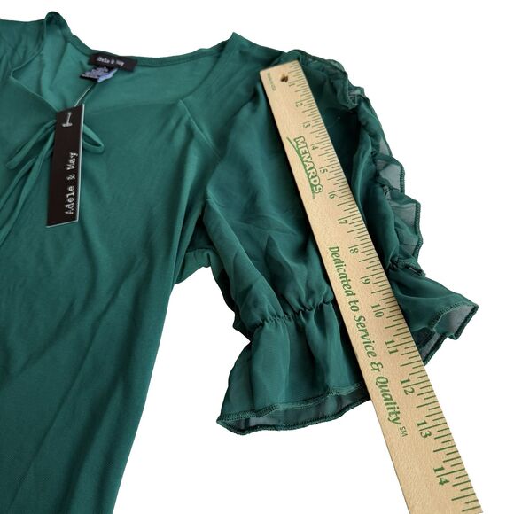 Adele & May Christmas Blouse Sweetheart Neck Stretch Green Ruffles Fancy NWT  L - Picture 3 of 7